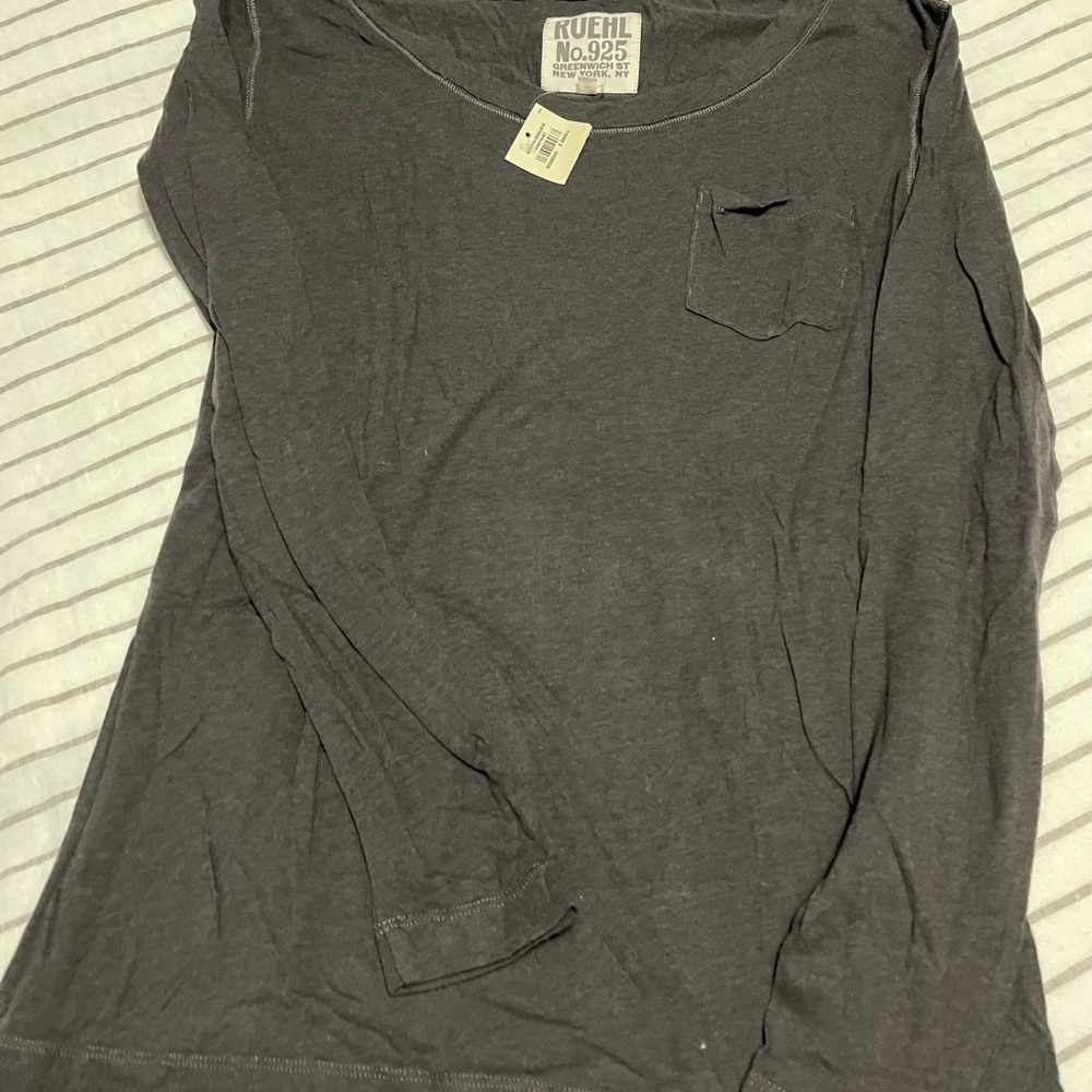 NWT ruehl long sleeve tee
